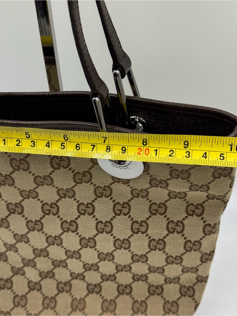 Gucci Beige & Brown GG Canvas Shoulder Tote - Picture 9 of 11